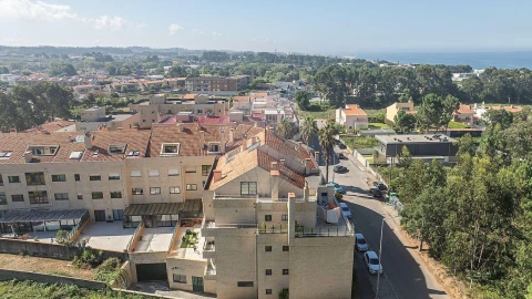 Apartamento T5 para Venda em Madalena