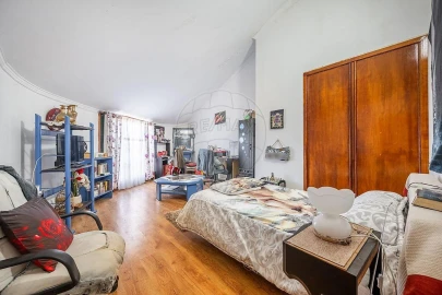 Apartamento T5 para Venda em Madalena