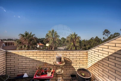 Apartamento T5 para Venda em Madalena