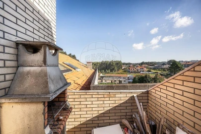Apartamento T5 para Venda em Madalena