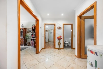 Apartamento T5 para Venda em Madalena