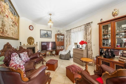 Apartamento T5 para Venda em Madalena