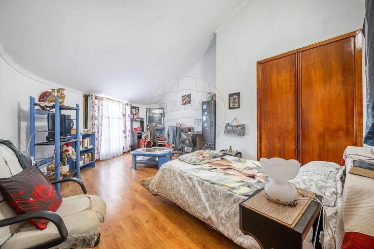 Apartamento T5 para Venda em Madalena Foto 18