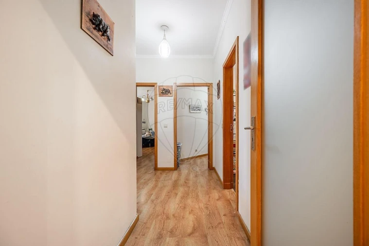 Apartamento T5 para Venda em Madalena Foto 26