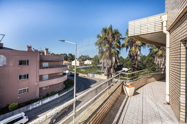 Apartamento T5 para Venda em Madalena Foto 34