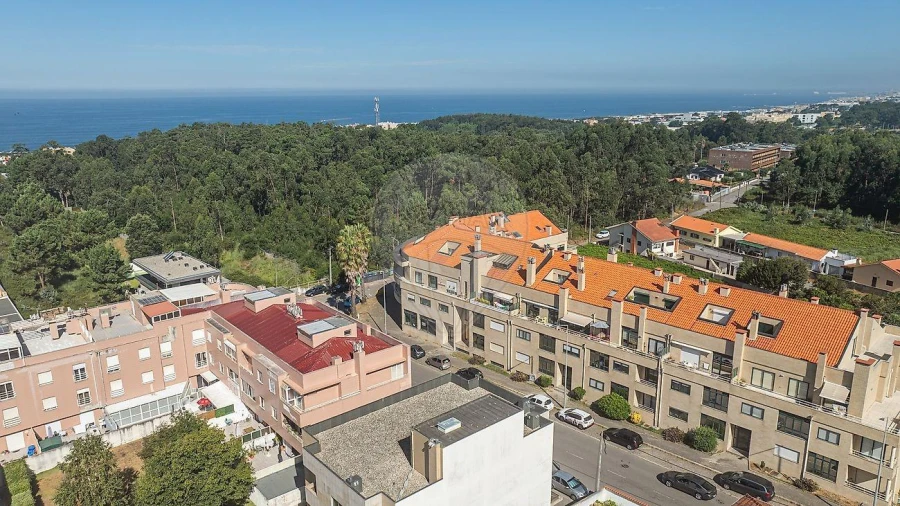 Apartamento T5 para Venda em Madalena Foto 4