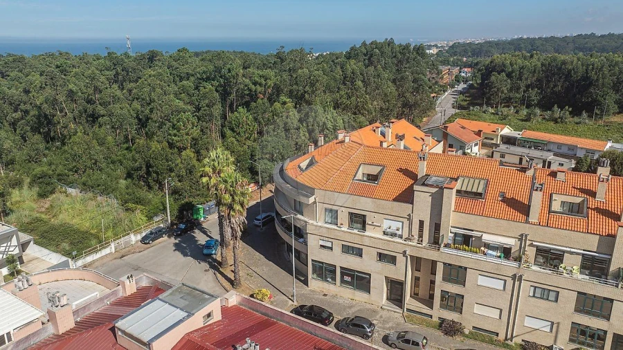 Apartamento T5 para Venda em Madalena Foto 6