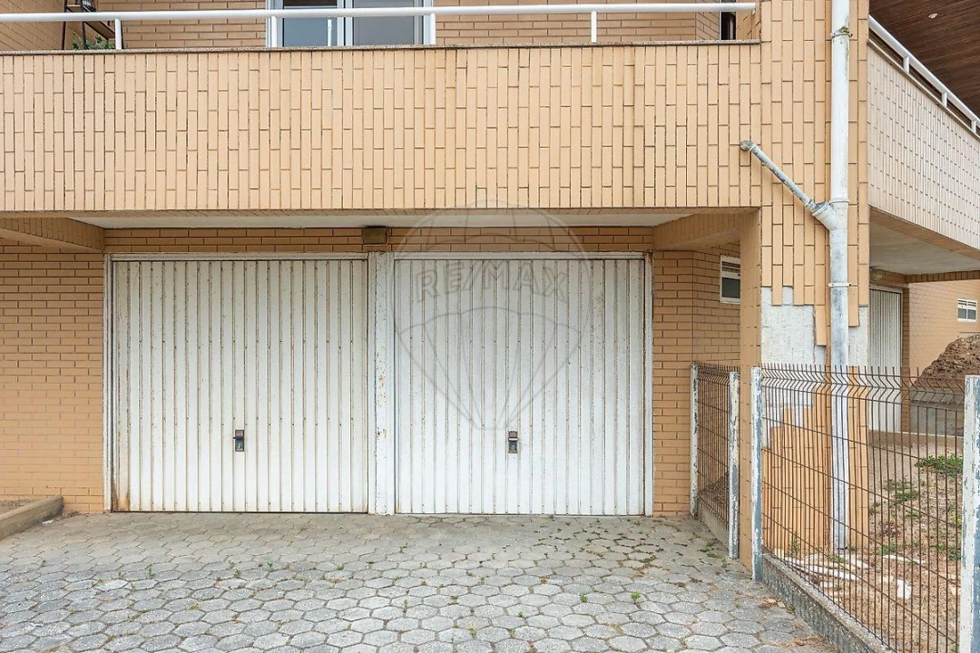 Apartamento T2 para Venda em Canidelo Foto 24