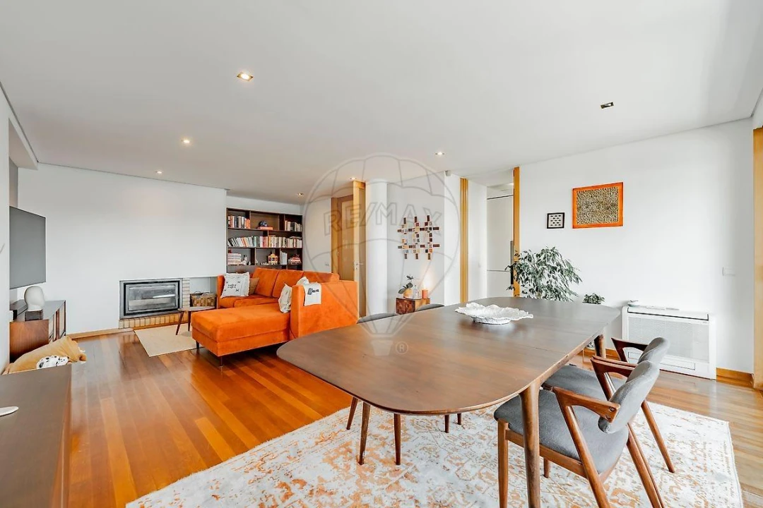 Apartamento T2 para Venda em Custóias, Leça do Balio e Guifões Foto 1