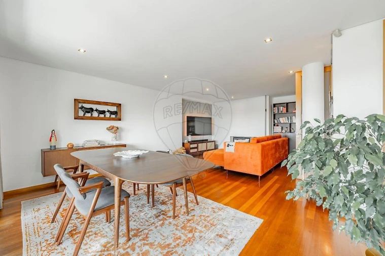 Apartamento T2 para Venda em Custóias, Leça do Balio e Guifões Foto 13