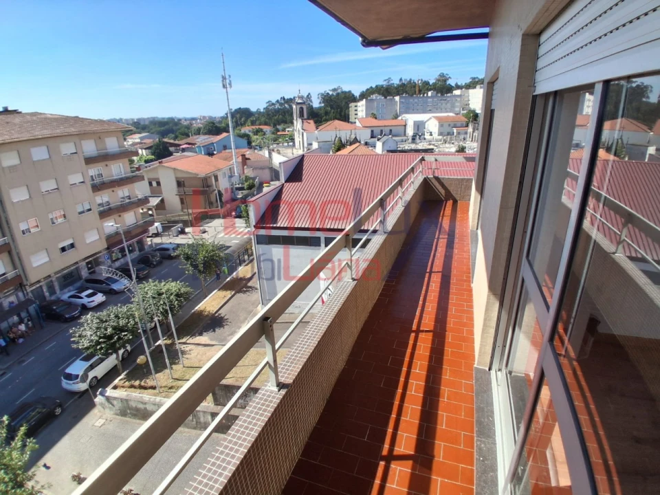 Apartamento T3 para Venda em Fânzeres e São Pedro da Cova Foto 10