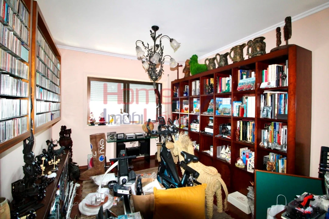 Apartamento T4 para Venda em Pedrouços Foto 11