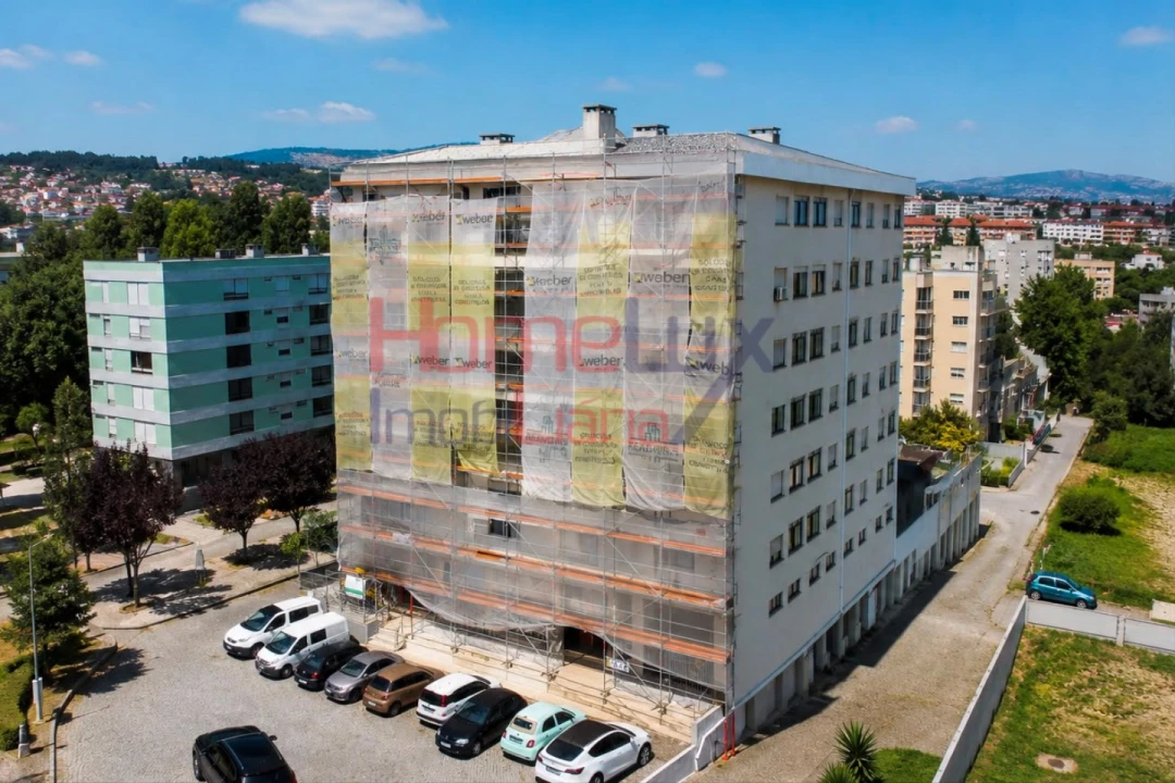 Apartamento T4 para Venda em Pedrouços Foto 2