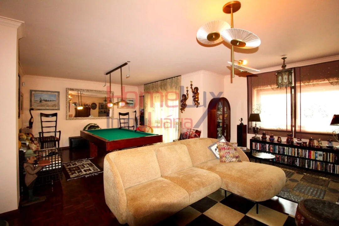 Apartamento T4 para Venda em Pedrouços Foto 12