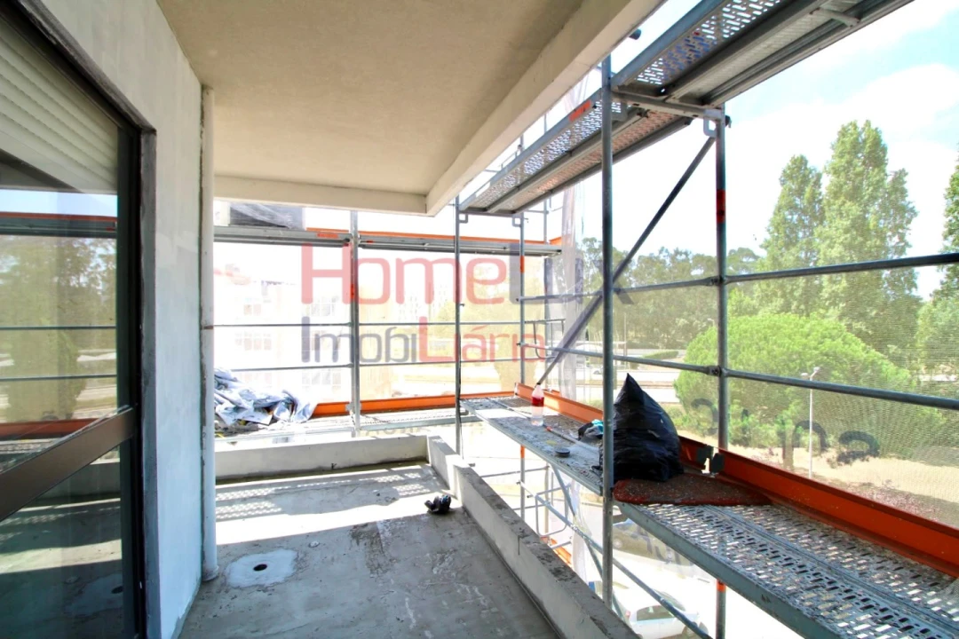 Apartamento T4 para Venda em Pedrouços Foto 30