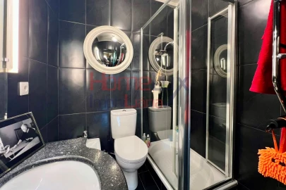 Apartamento T4 para Venda em Pedrouços