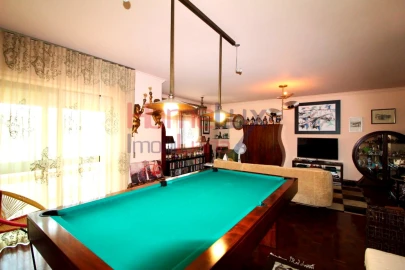 Apartamento T4 para Venda em Pedrouços