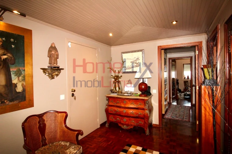 Apartamento T4 para Venda em Pedrouços Foto 5