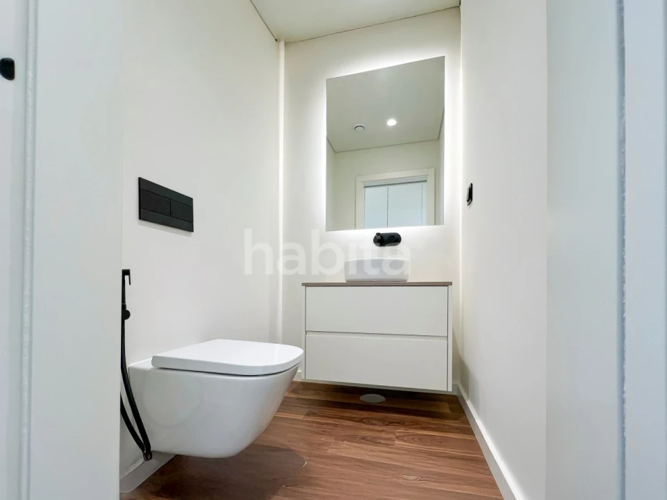 Apartamento T4 para Venda em Santa Marinha e São Pedro da Afurada Foto 25