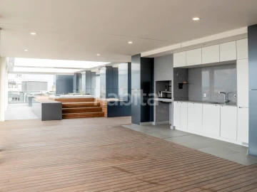 Apartamento T4 para Venda em Santa Marinha e São Pedro da Afurada
