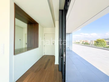 Apartamento T4 para Venda em Santa Marinha e São Pedro da Afurada