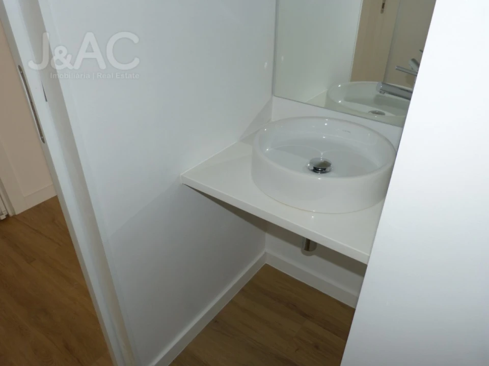 Apartamento T2 para Arrendamento em Cascais e Estoril Foto 9