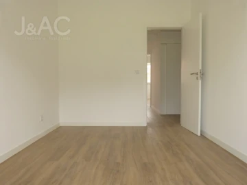 Apartamento T2 para Arrendamento em Cascais e Estoril