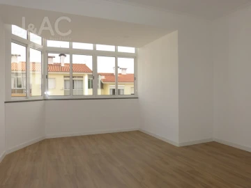 Apartamento T2 para Arrendamento em Cascais e Estoril