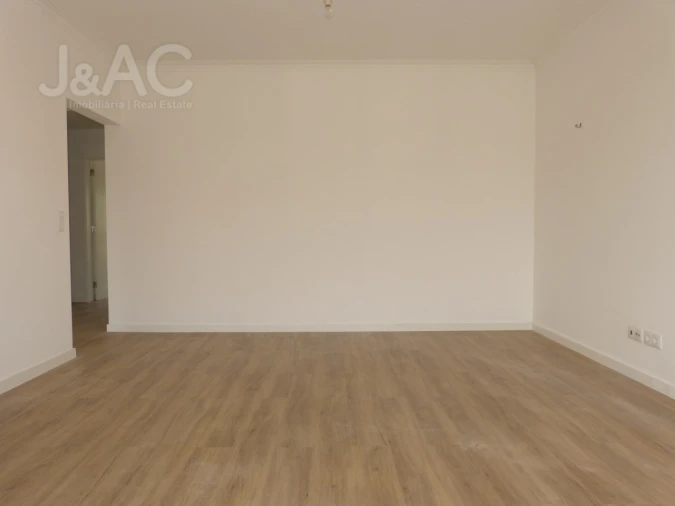 Apartamento T2 para Arrendamento em Cascais e Estoril Foto 2