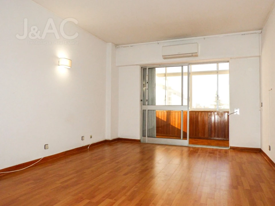 Apartamento T2 para Arrendamento em Cascais e Estoril Foto 4