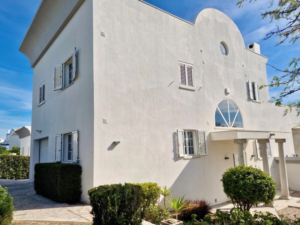 Moradia T5 para Venda em Tavira (Santa Maria e Santiago) Foto 32