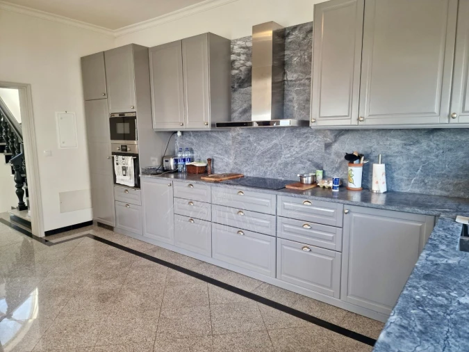 Moradia T5 para Venda em Tavira (Santa Maria e Santiago) Foto 3