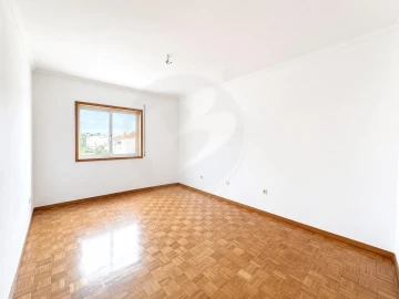 Apartamento T2 para Venda em Póvoa de Varzim, Beiriz e Argivai