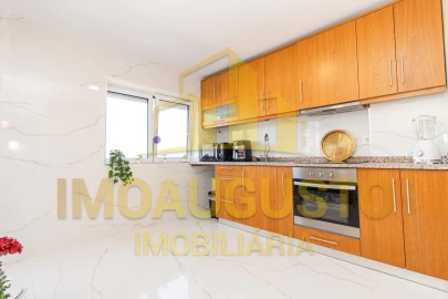 Apartamento T2 para Venda em Guarda