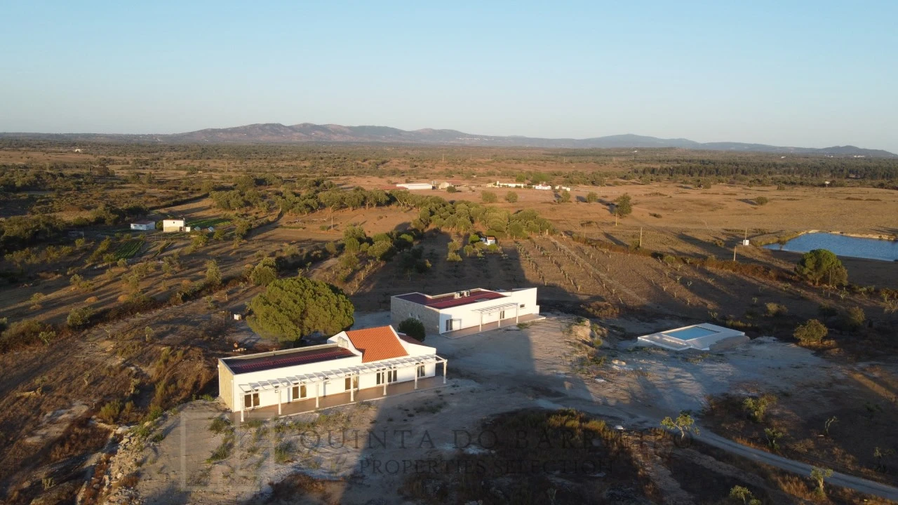 Quinta T6 para Venda em Alpalhão Foto 2