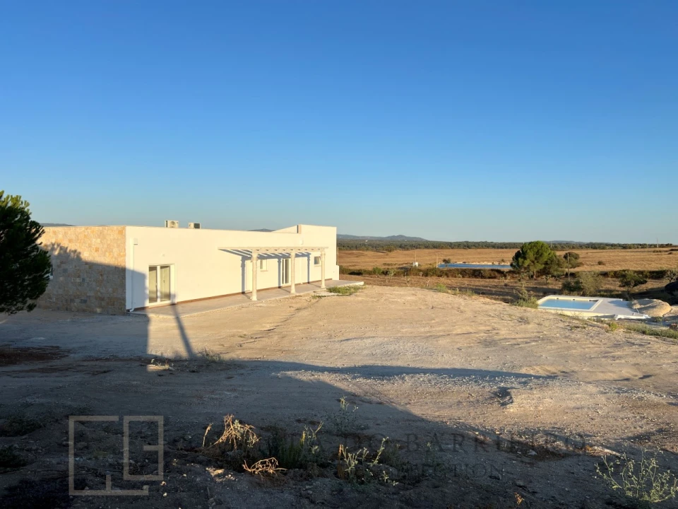 Quinta T6 para Venda em Alpalhão Foto 13