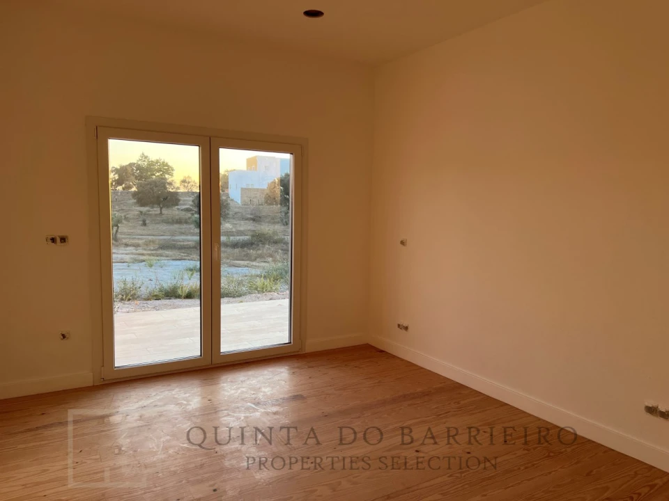 Quinta T6 para Venda em Alpalhão Foto 26