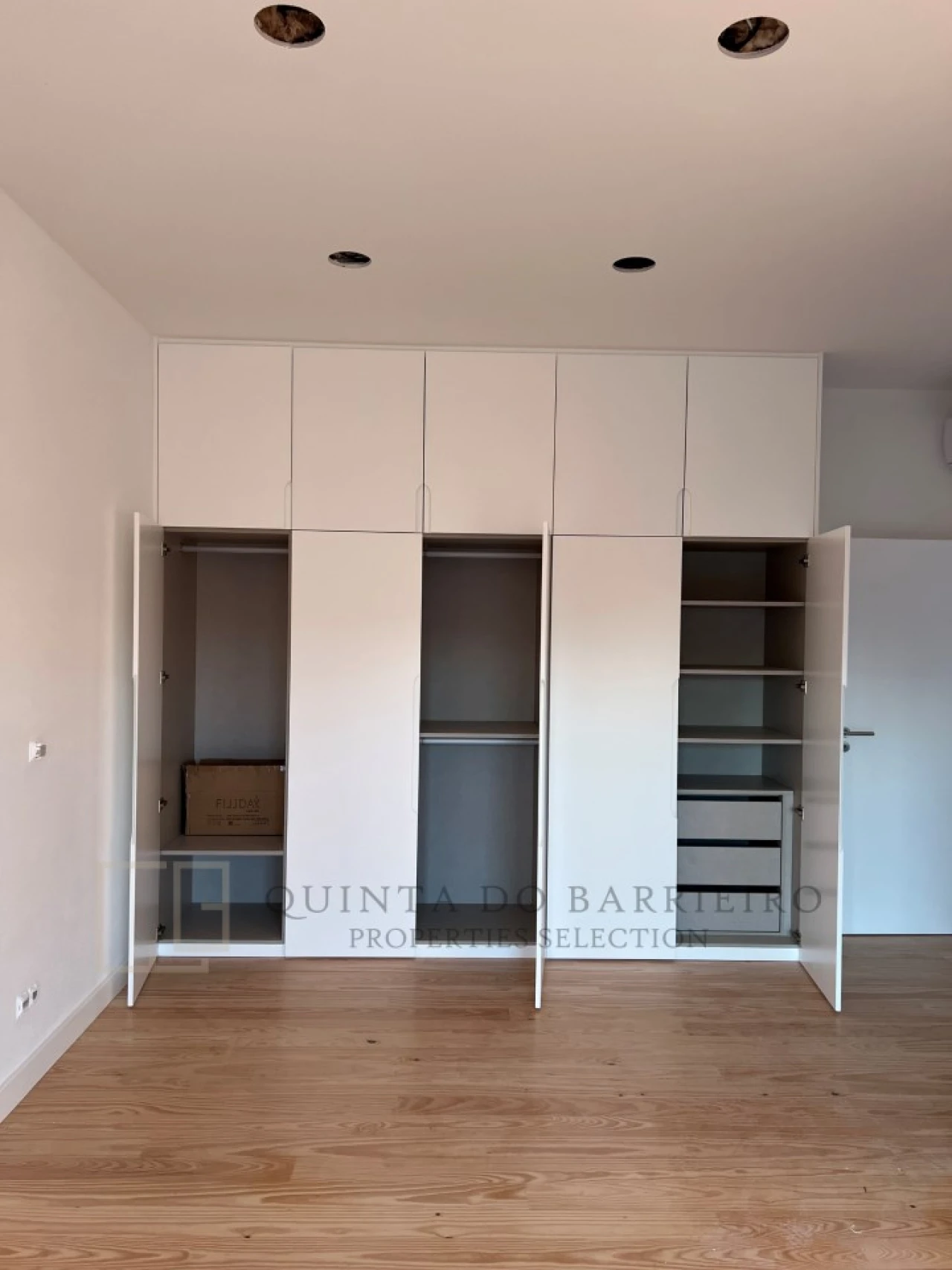 Quinta T6 para Venda em Alpalhão Foto 28