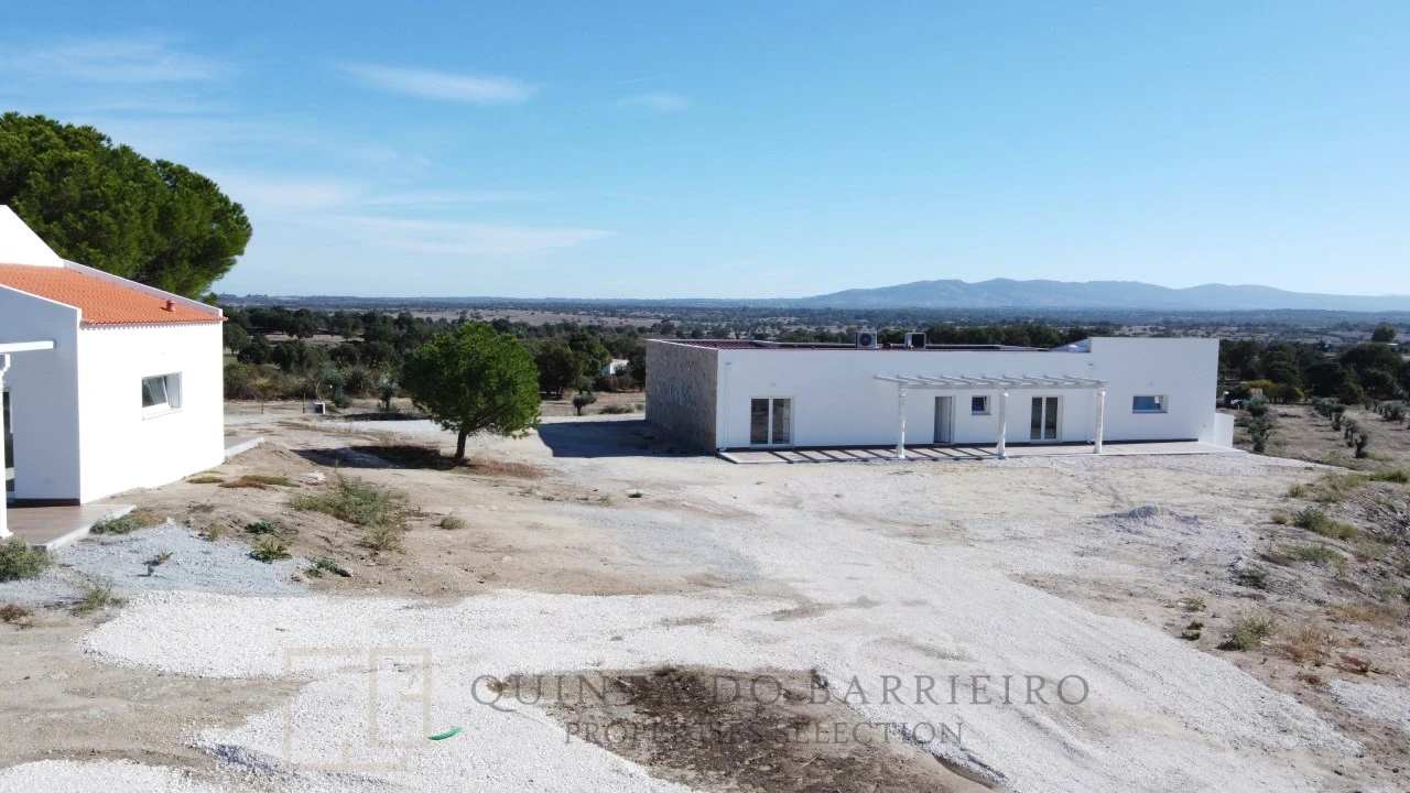 Quinta T6 para Venda em Alpalhão Foto 20