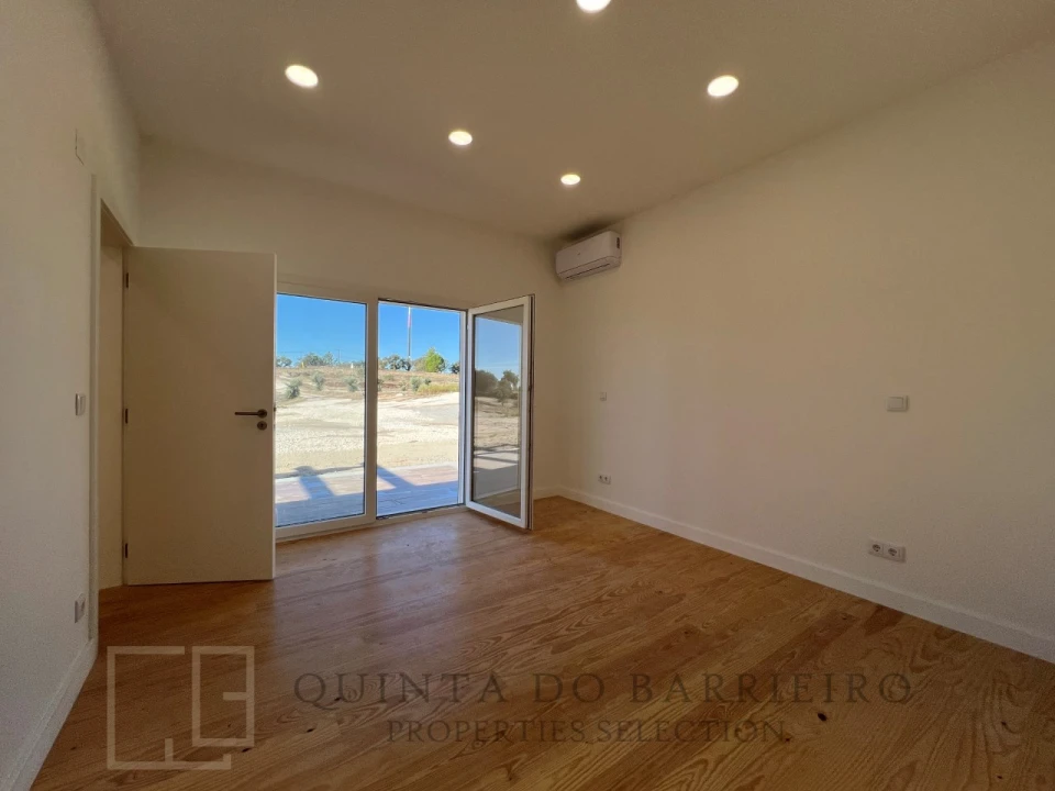 Quinta T6 para Venda em Alpalhão Foto 47