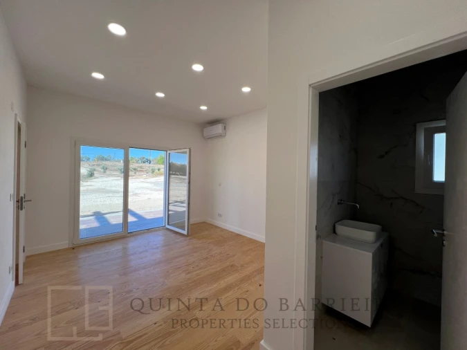 Quinta T6 para Venda em Alpalhão Foto 46