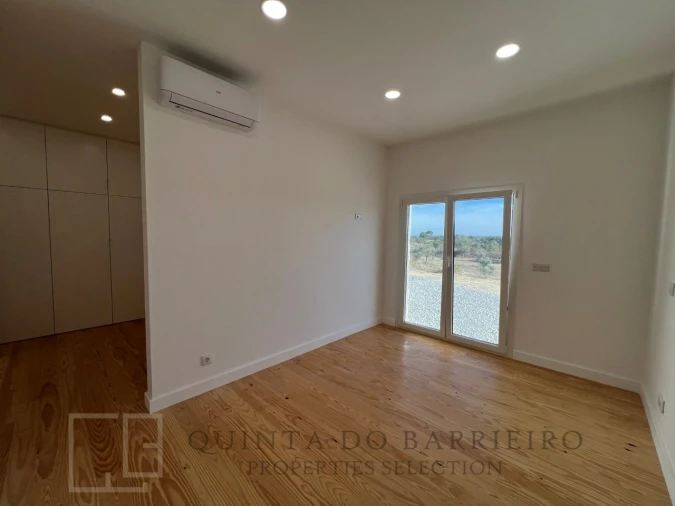 Quinta T6 para Venda em Alpalhão Foto 52