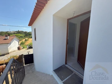 Quinta T4 para Venda em Poiares (Santo Andre)