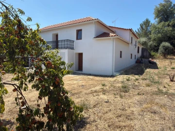 Quinta T4 para Venda em Poiares (Santo Andre)