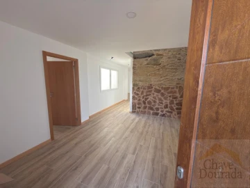 Quinta T4 para Venda em Poiares (Santo Andre)