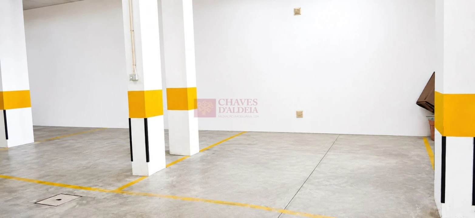 Apartamento T2 para Venda em Encarnação Foto 29