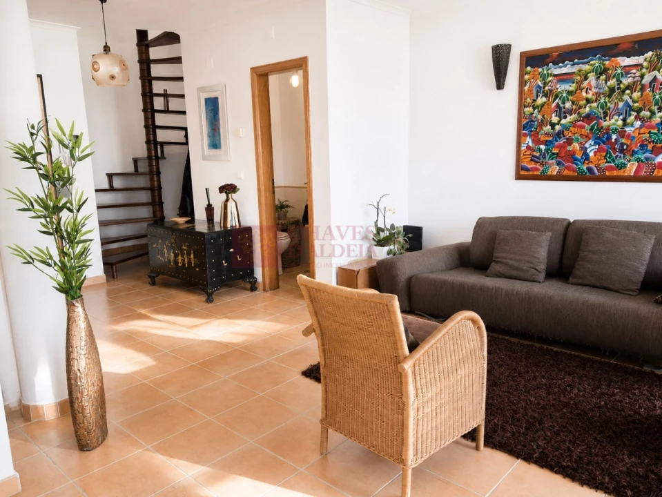 Apartamento T2 para Venda em Encarnação Foto 16