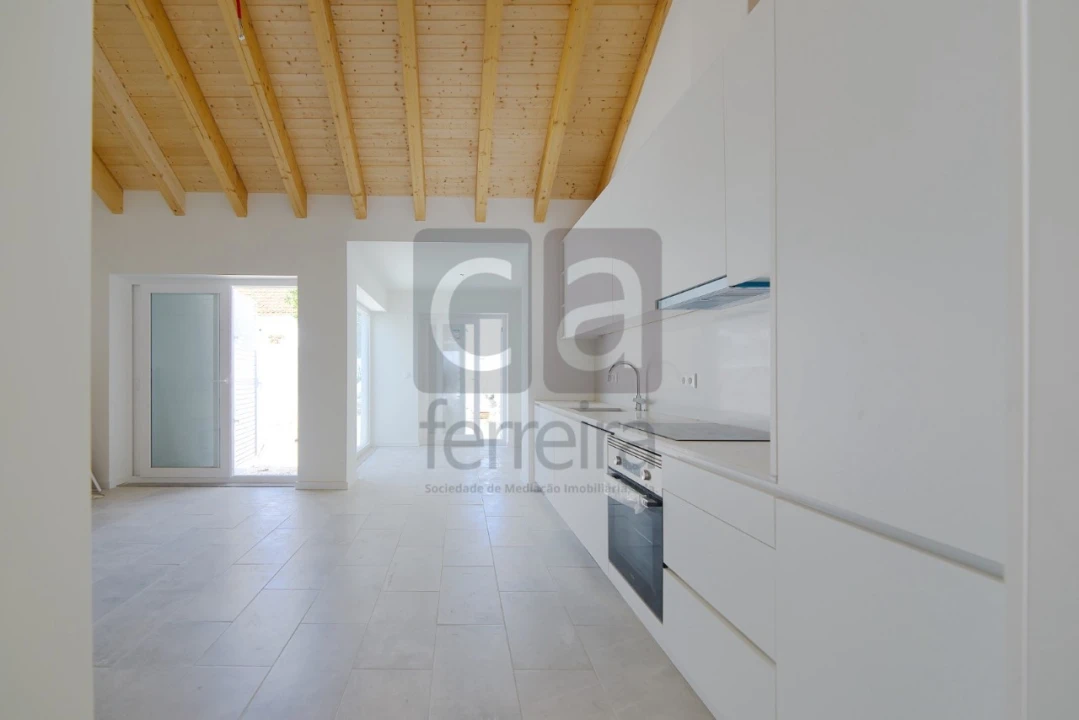 Moradia T2 para Venda em Almeirim Foto 8