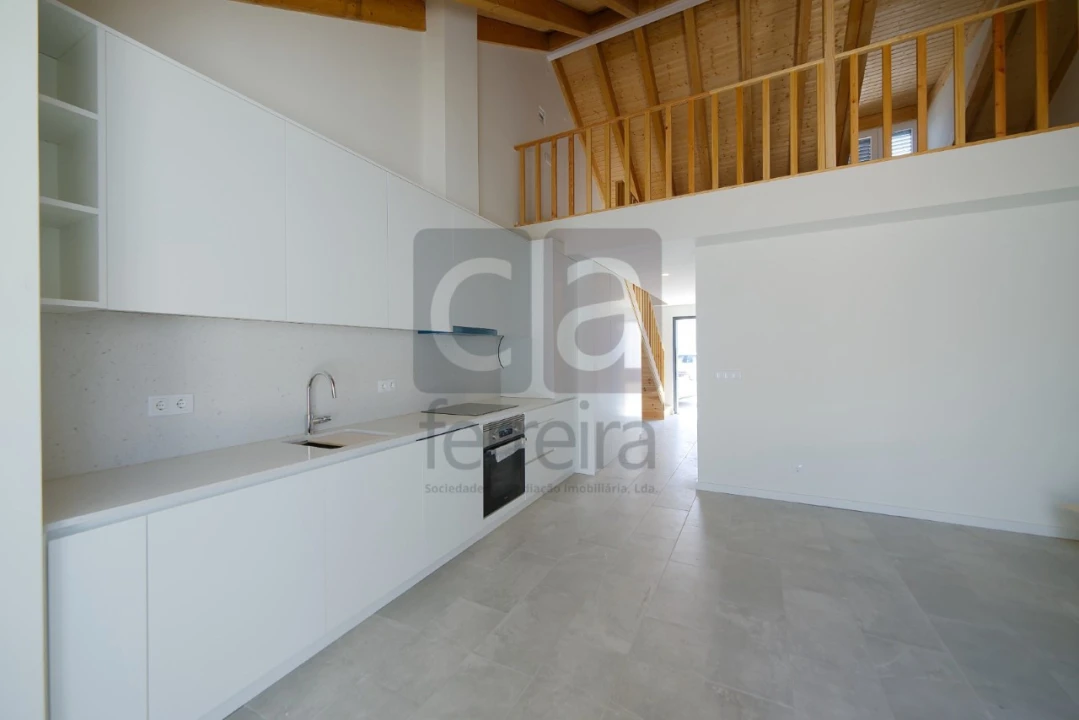 Moradia T2 para Venda em Almeirim Foto 9