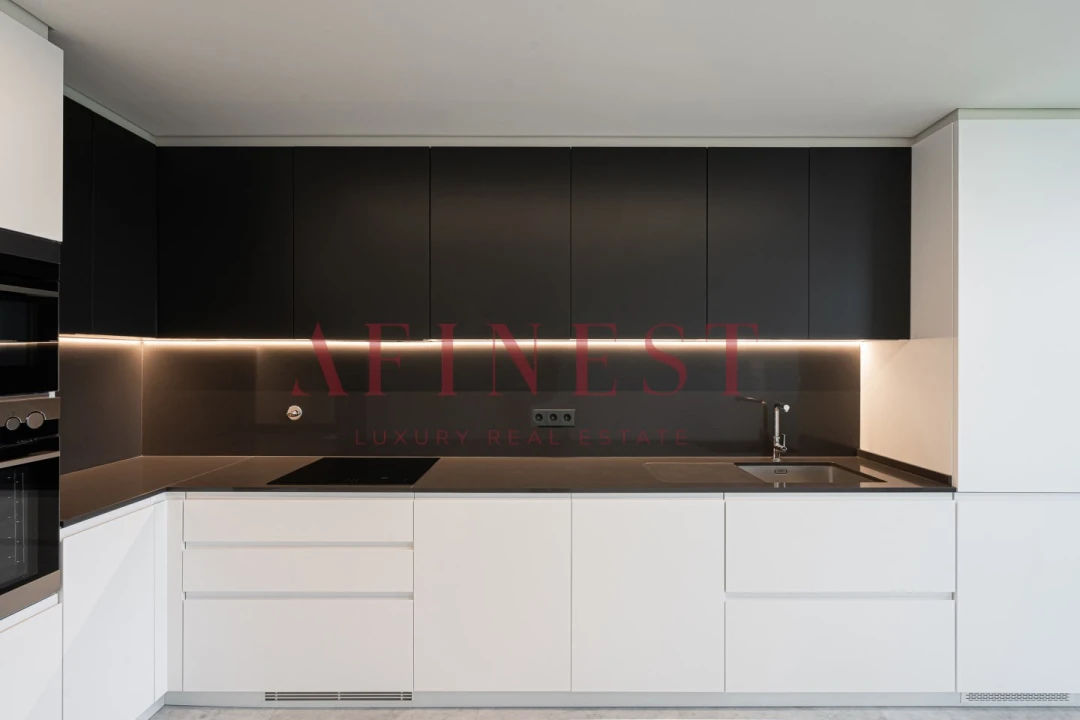 Apartamento T2 para Venda em Campolide Foto 38